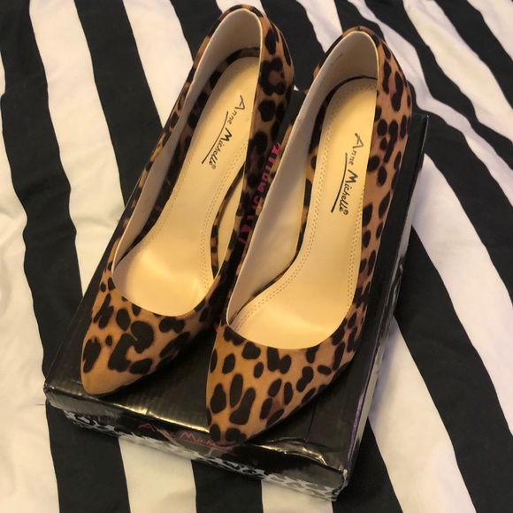 โขโโฏโด๐
๐ถ๐๐น โโฏโฏ๐๐โข - Picture 2 of 4